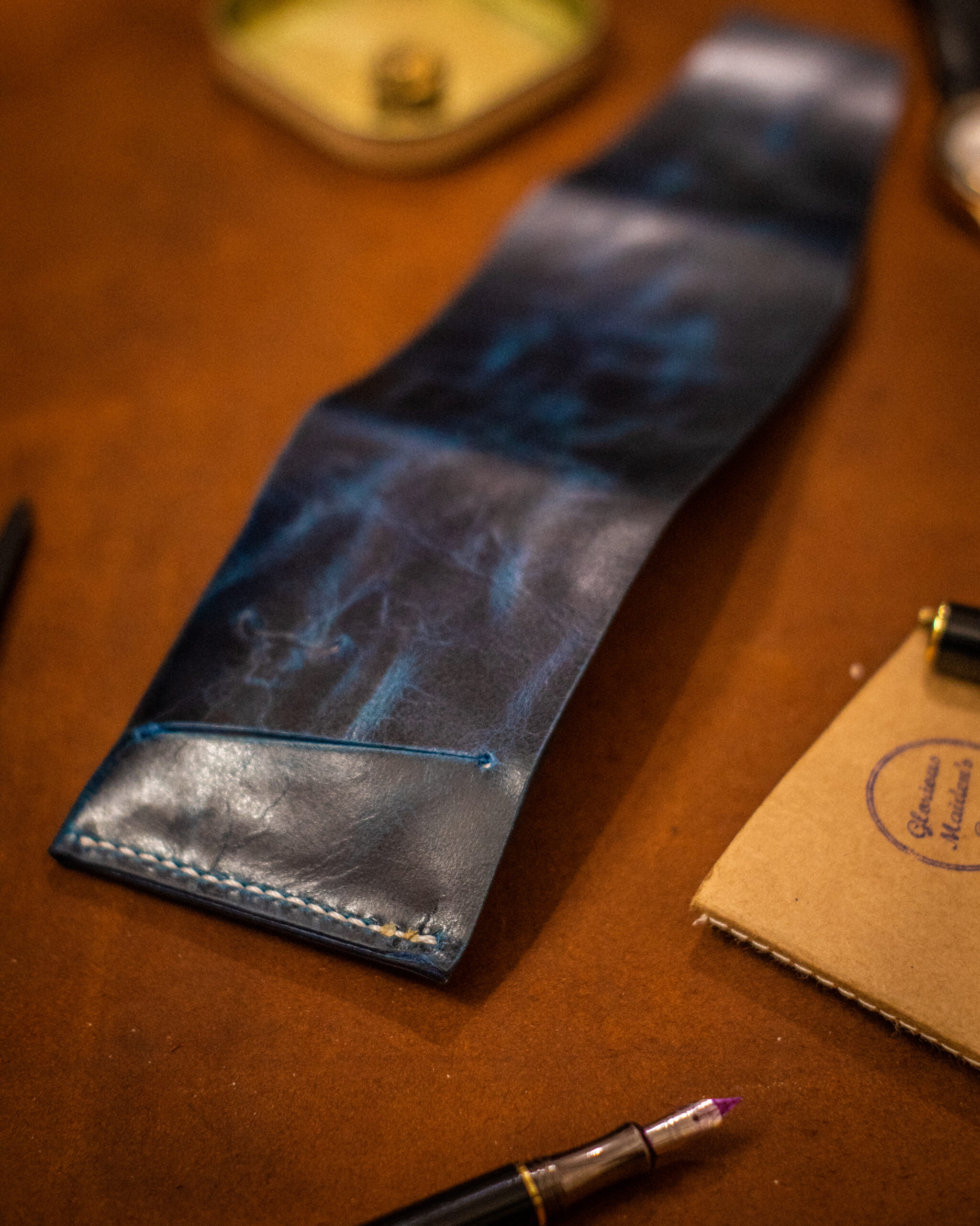 Thunderbolt Trifold Tucker - Image 3