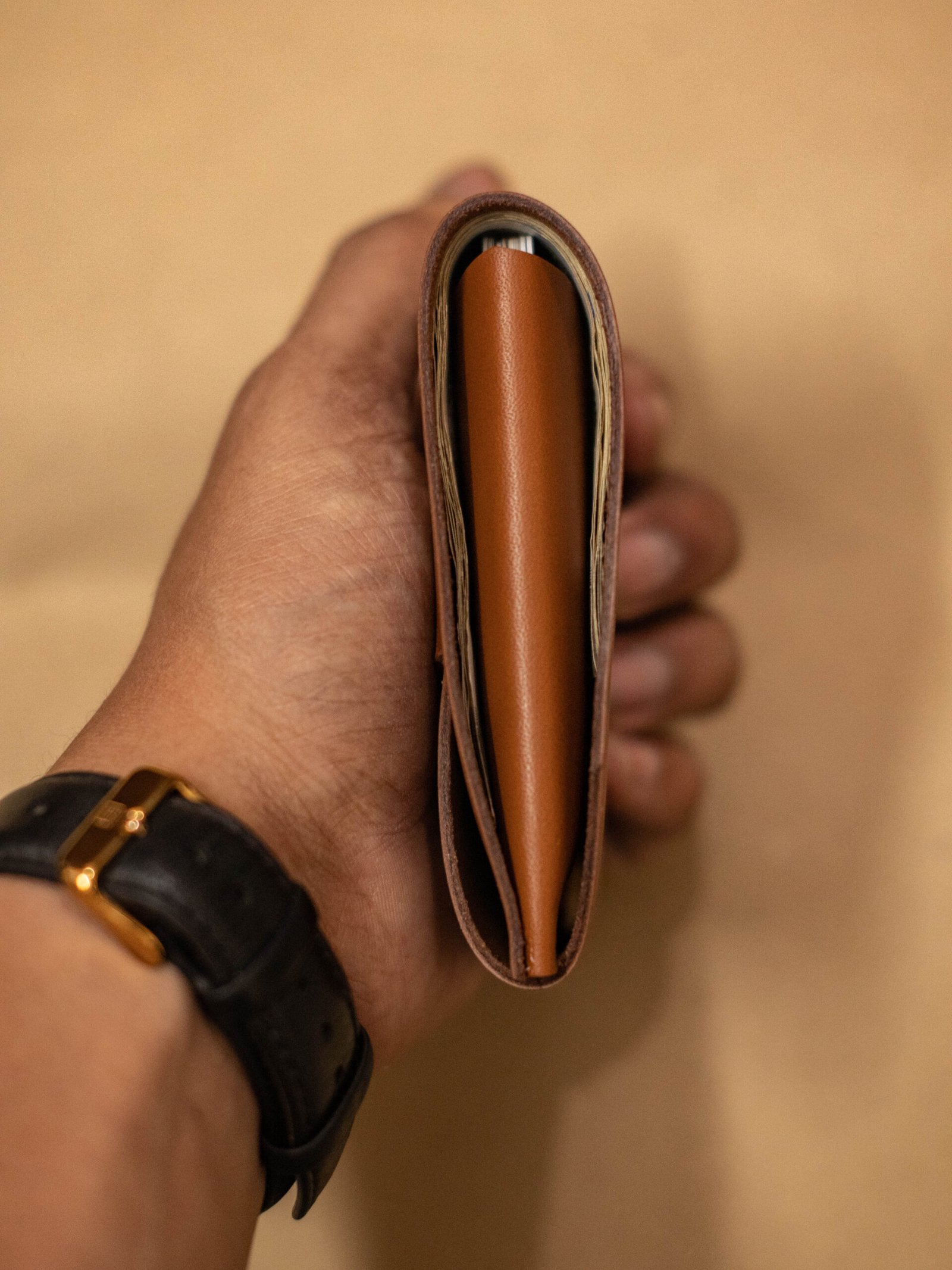 Majestic Tan Trifold Tucker - Image 3